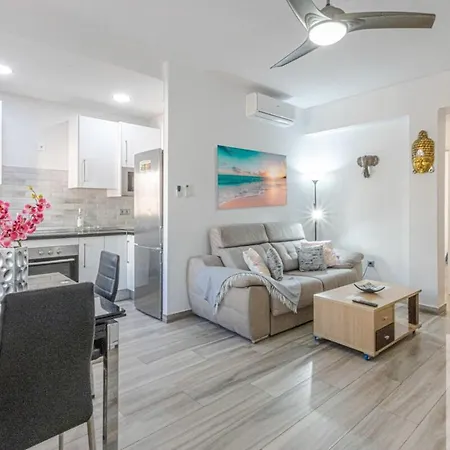 2 Bdr With Excellent Location Apartment *