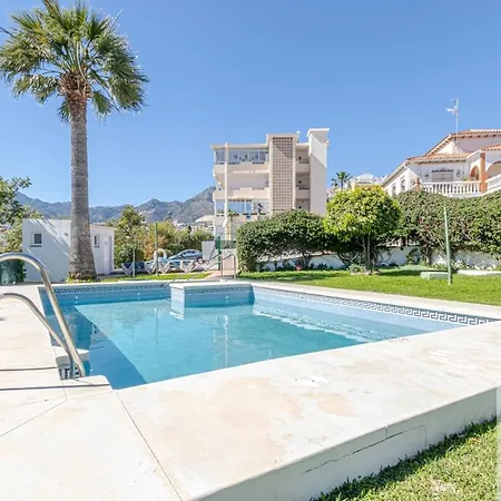 2 Bdr With Excellent Location Apartment *