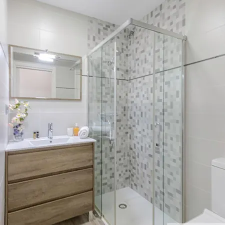2 Bdr With Excellent Location Apartment